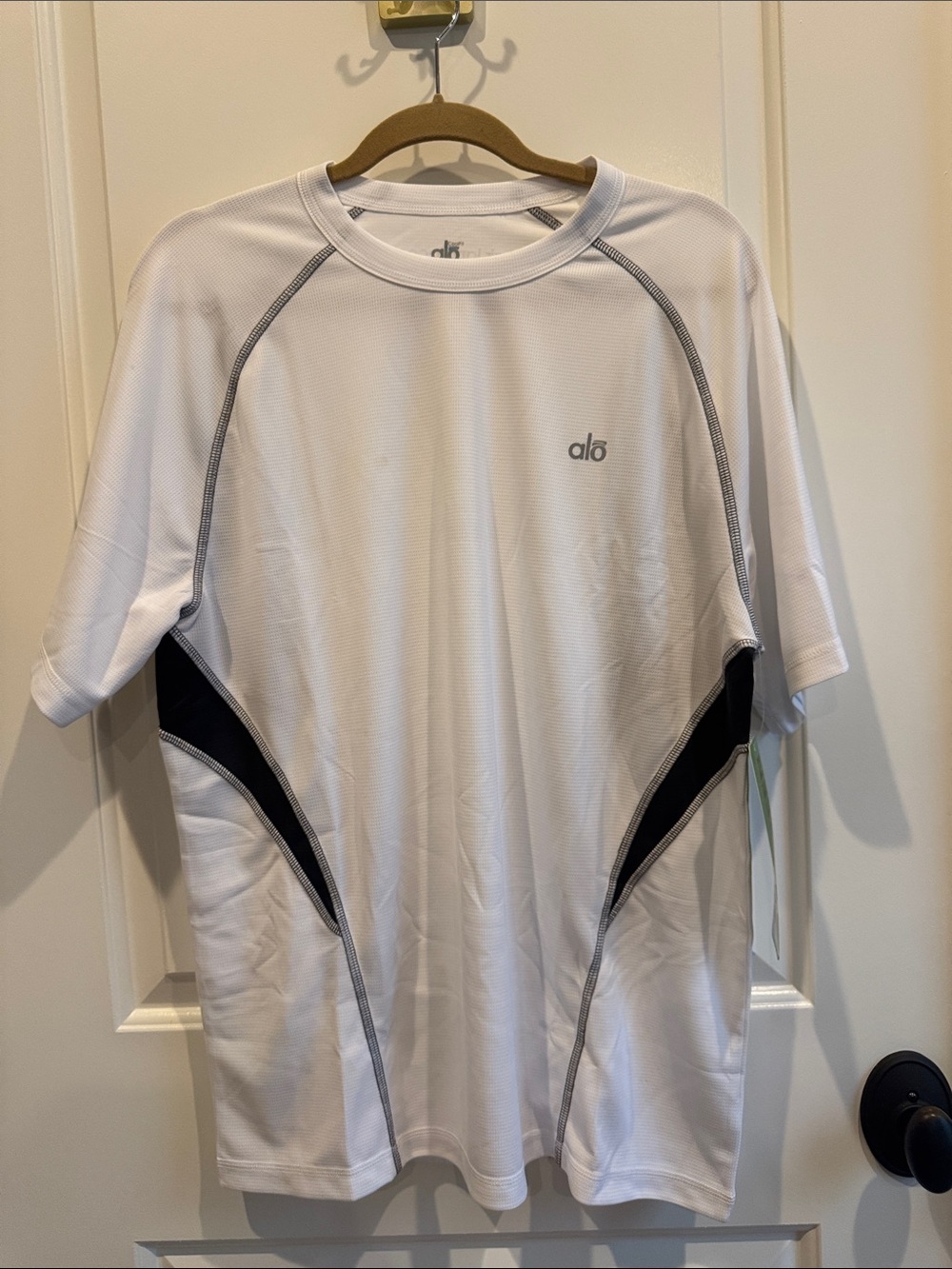 ALO Yoga White Performance Tee with Black Trim NWT